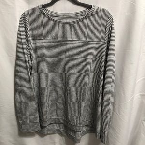 Loft crew neck shimmer stripe top!